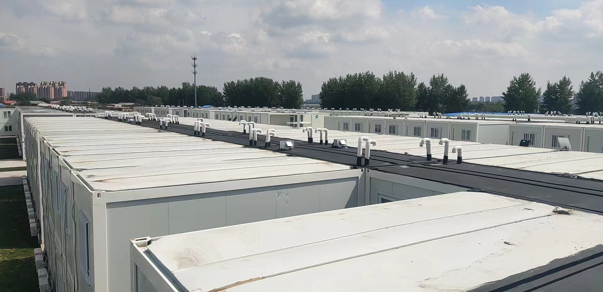 眾志成城，共同抗疫！廣恒防水馳援遼陽方艙醫(yī)院項目。